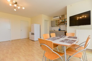 No. 4 Two-bedroom apartment with kitchen and separate entrance
